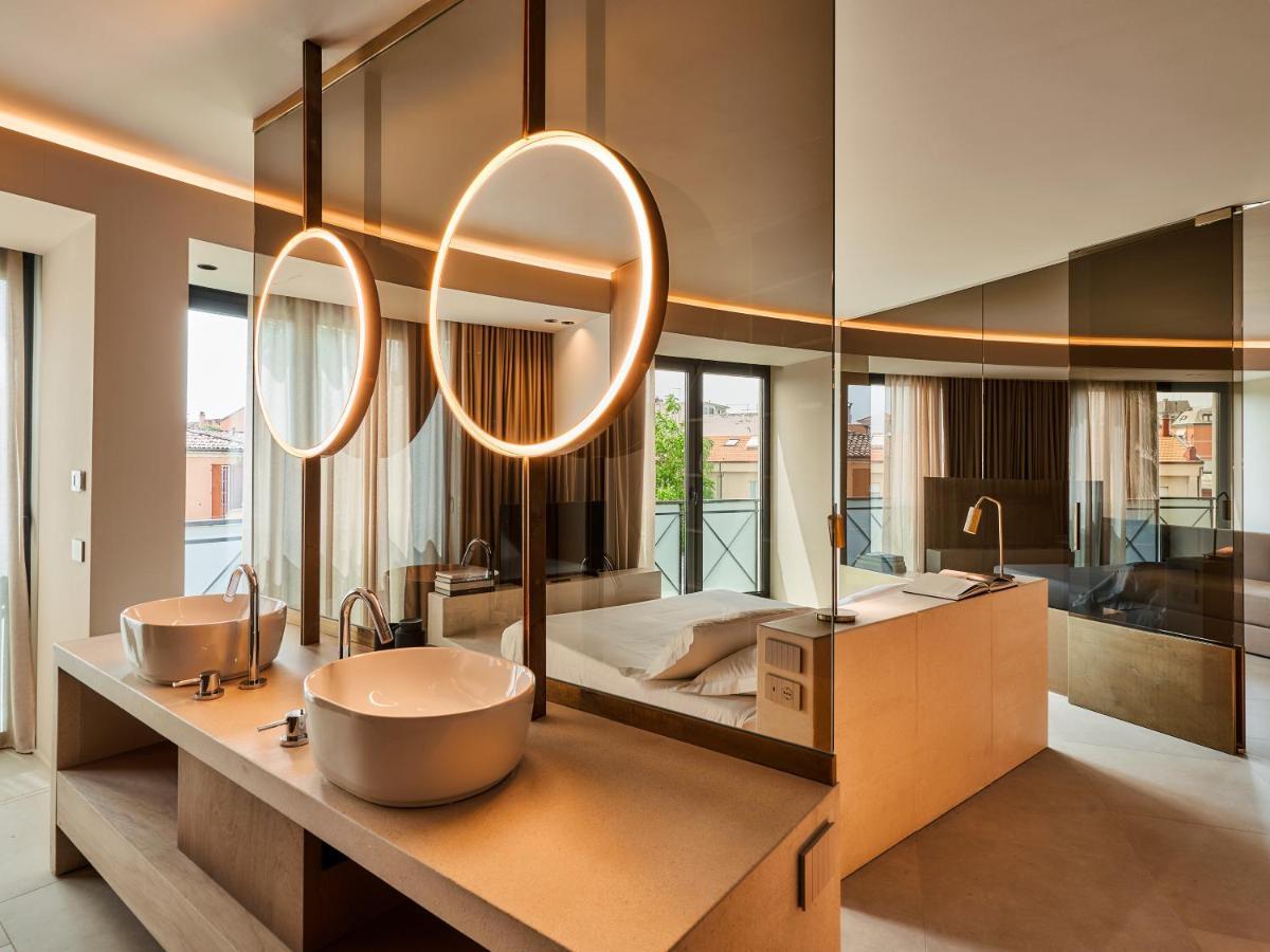 Le Residenze By Victoria Palace Cattolica Exterior photo