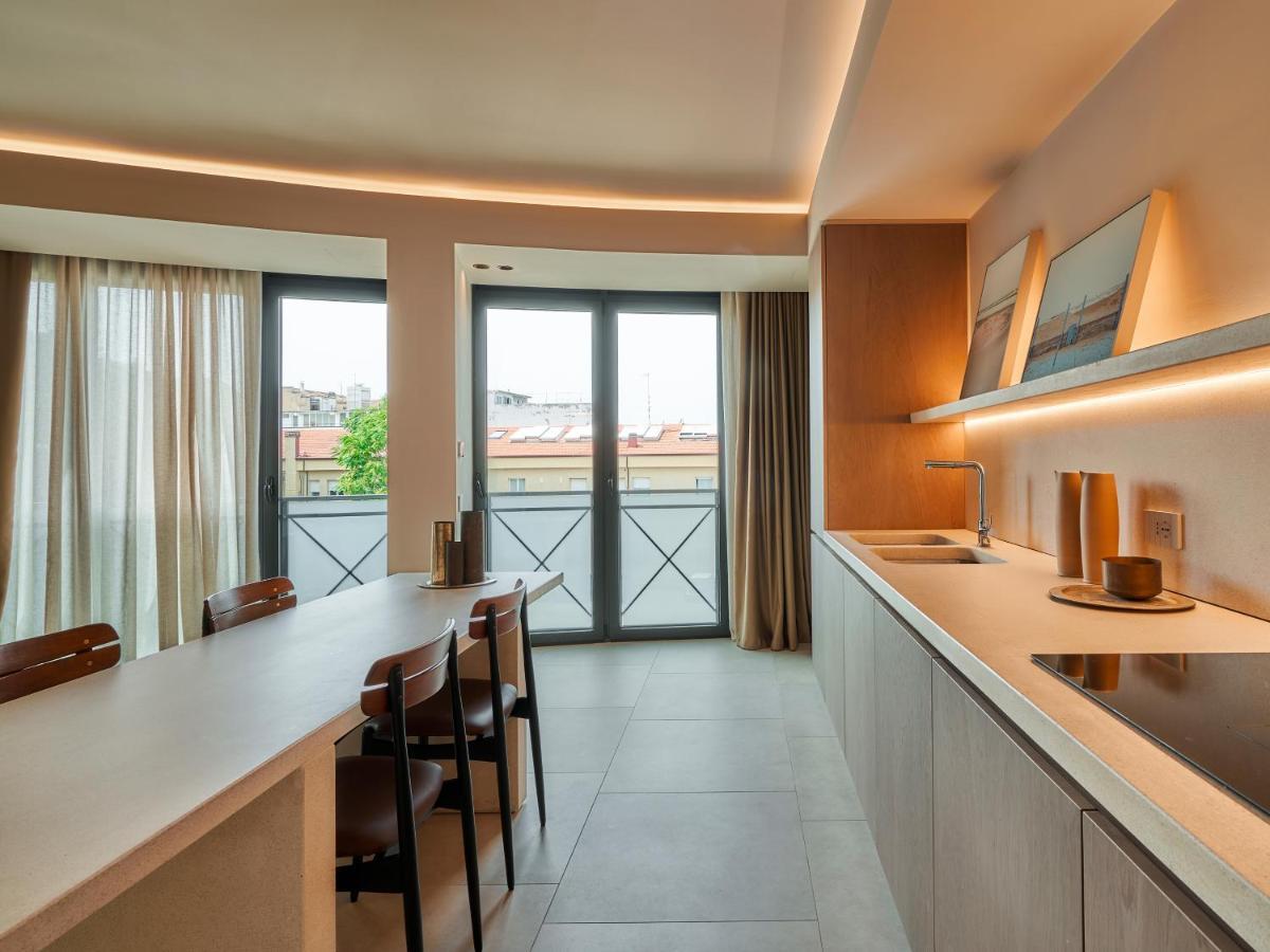 Le Residenze By Victoria Palace Cattolica Exterior photo
