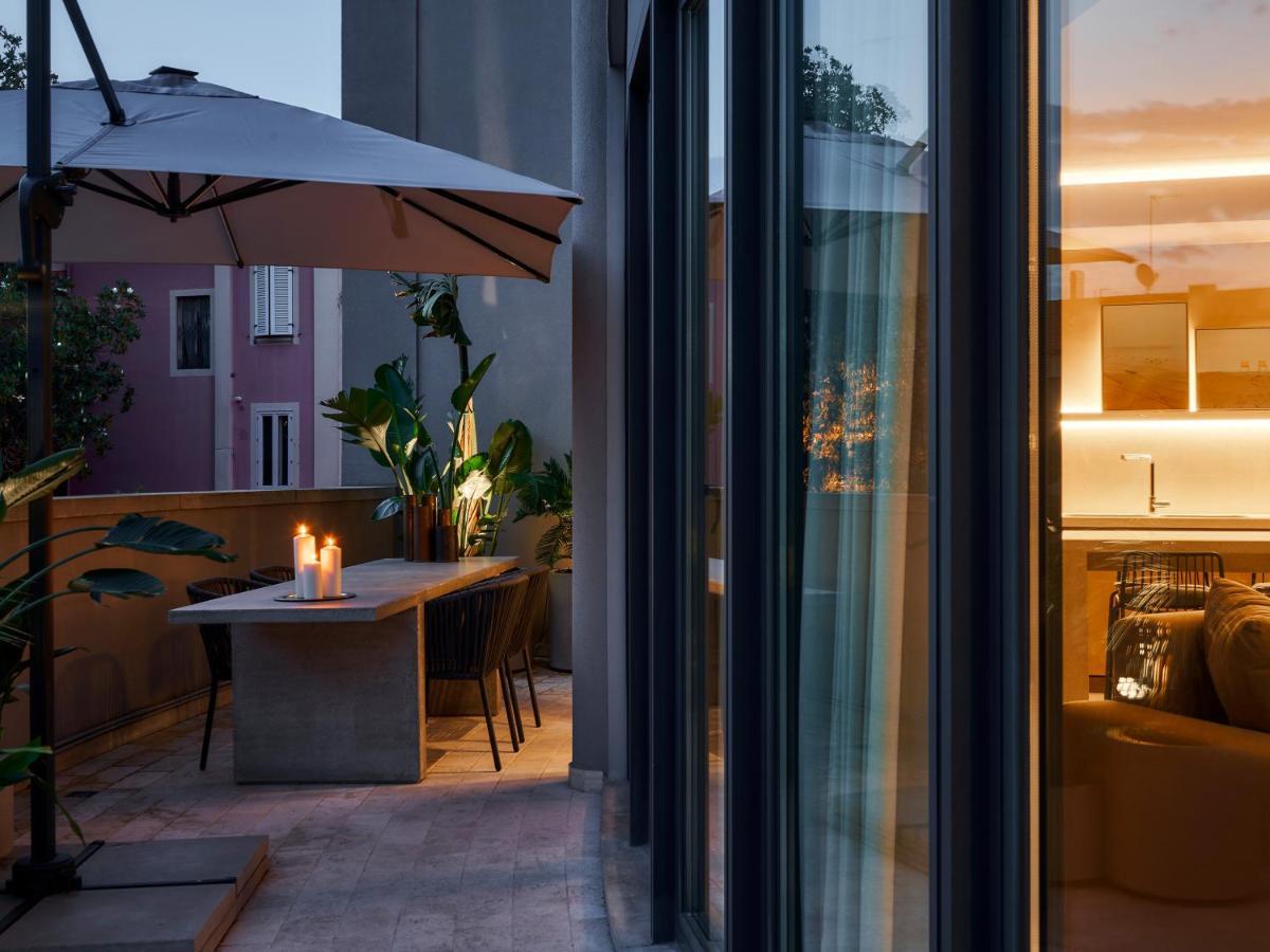 Le Residenze By Victoria Palace Cattolica Exterior photo