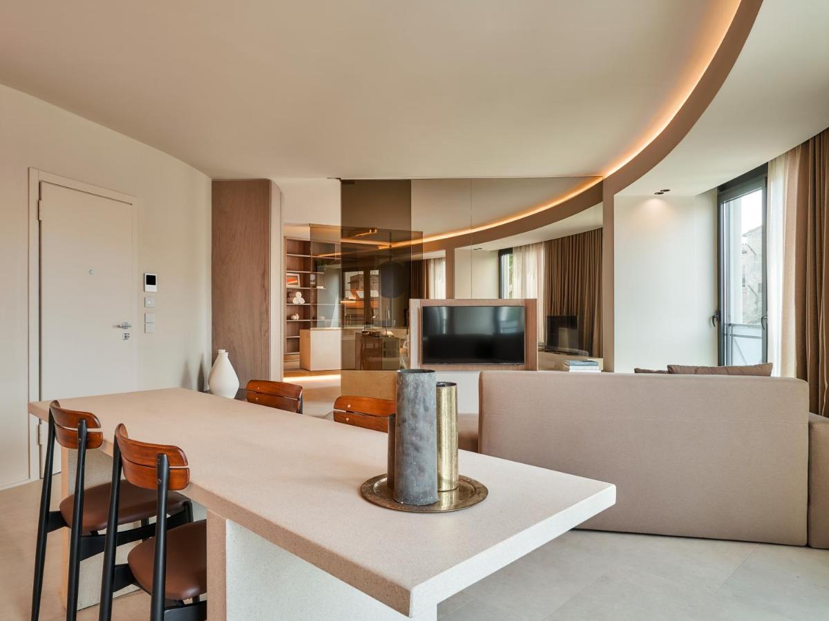 Le Residenze By Victoria Palace Cattolica Exterior photo