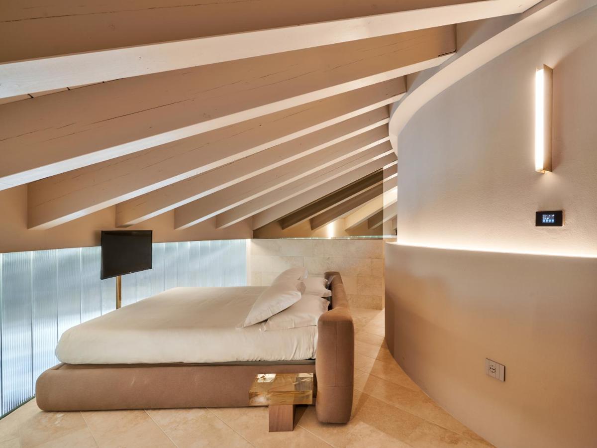 Le Residenze By Victoria Palace Cattolica Exterior photo