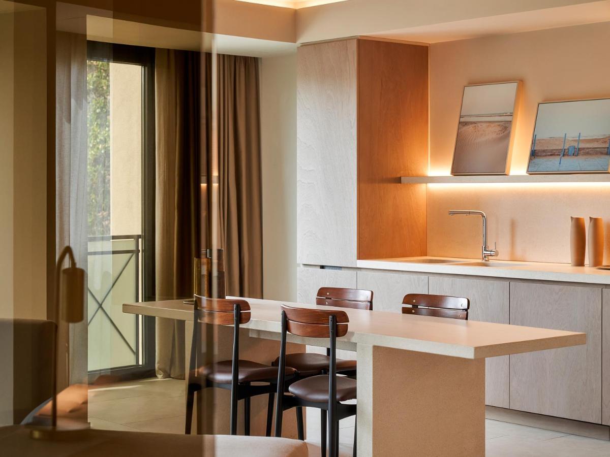 Le Residenze By Victoria Palace Cattolica Exterior photo